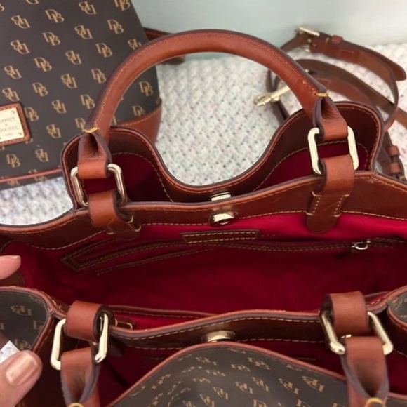 Dooney & Bourke Gretta satchel bag - Picture 6 of 9